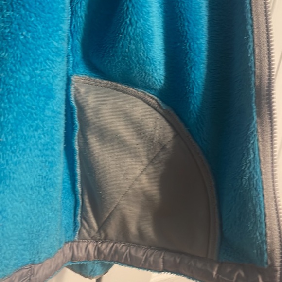 The North Face Girls zip up in blue and grey with hood size Large 14-16 - Picture 10 of 12